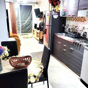 Piso Rosa En El Rodadero Con Piscina Y Amenidades Apartamento
